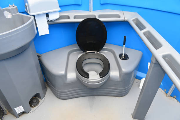 Best Porta potty rental near me  in Lakehurst, NJ